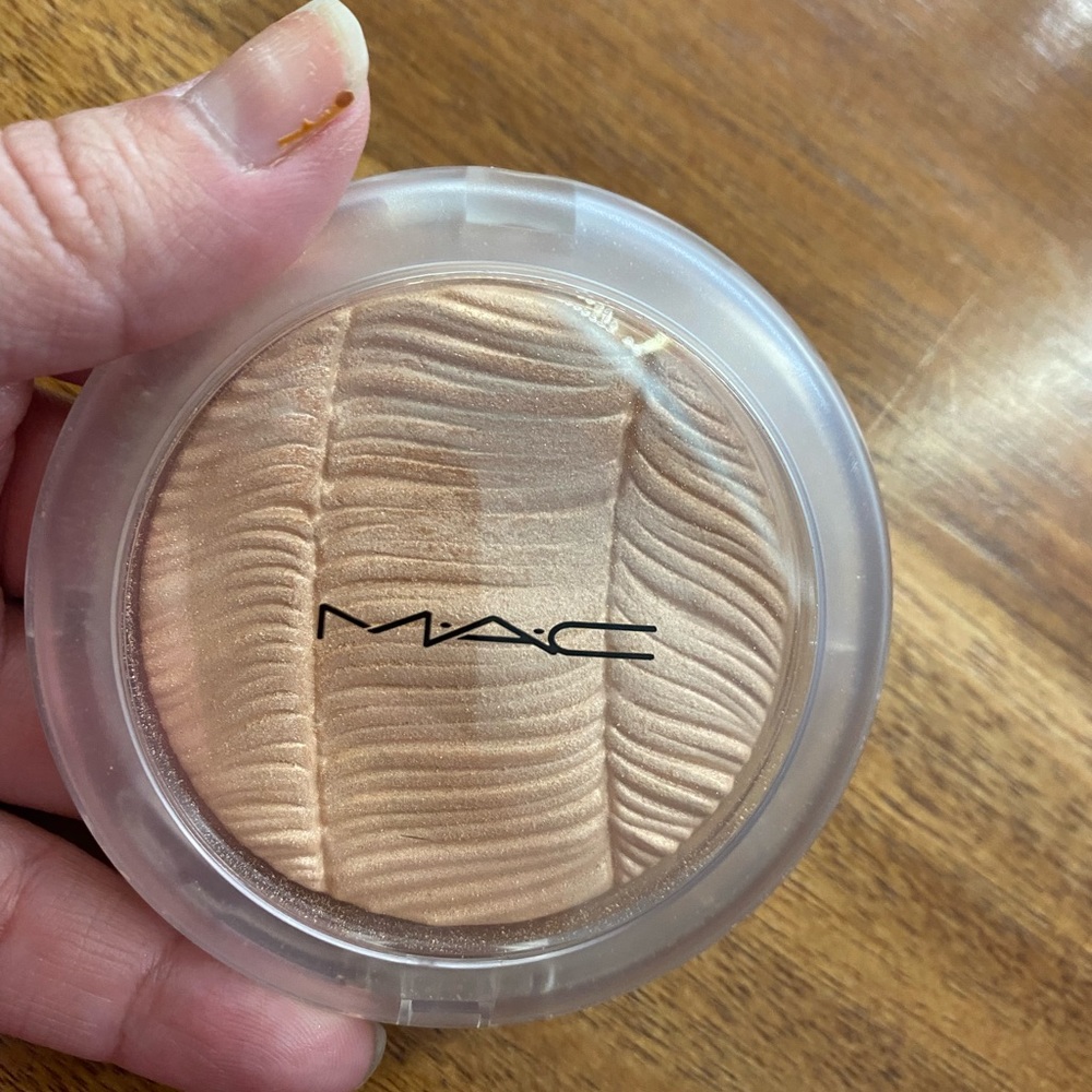 MAC